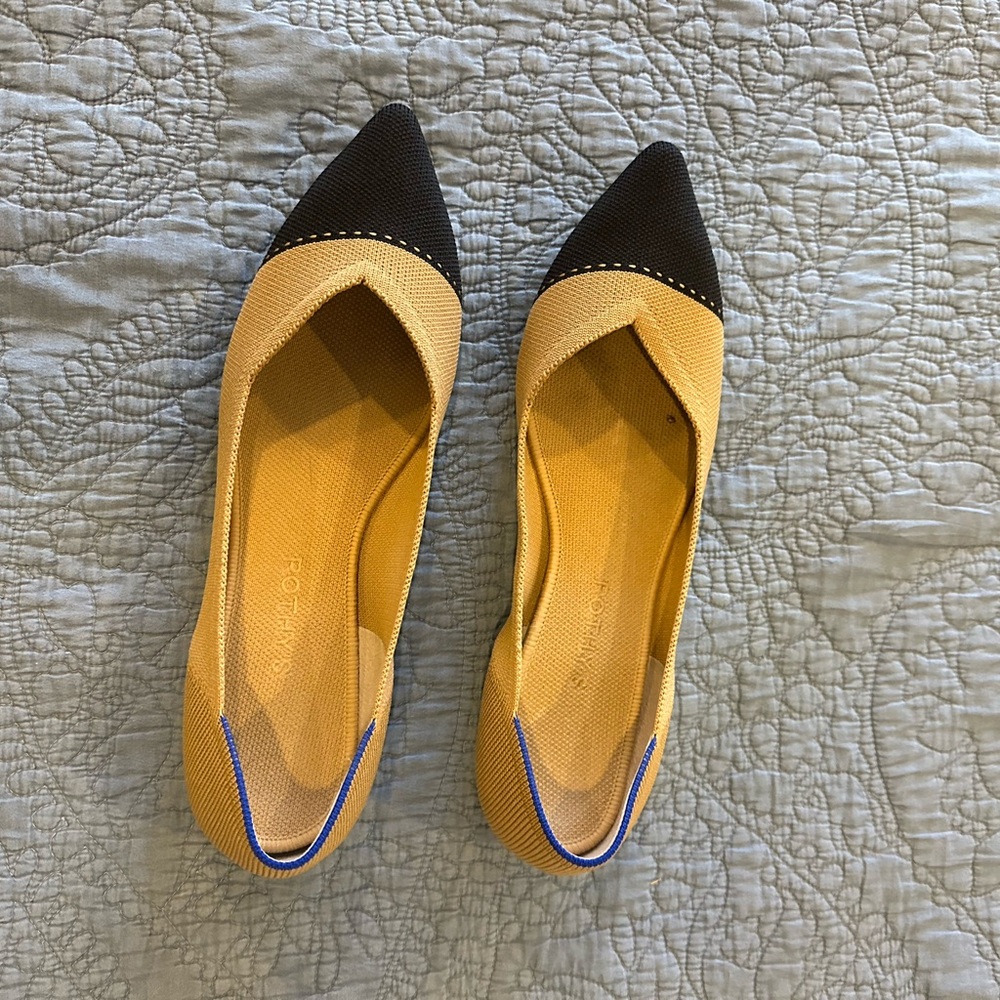 Rothy's Tan and Black Pointed Flats with Blue Accent